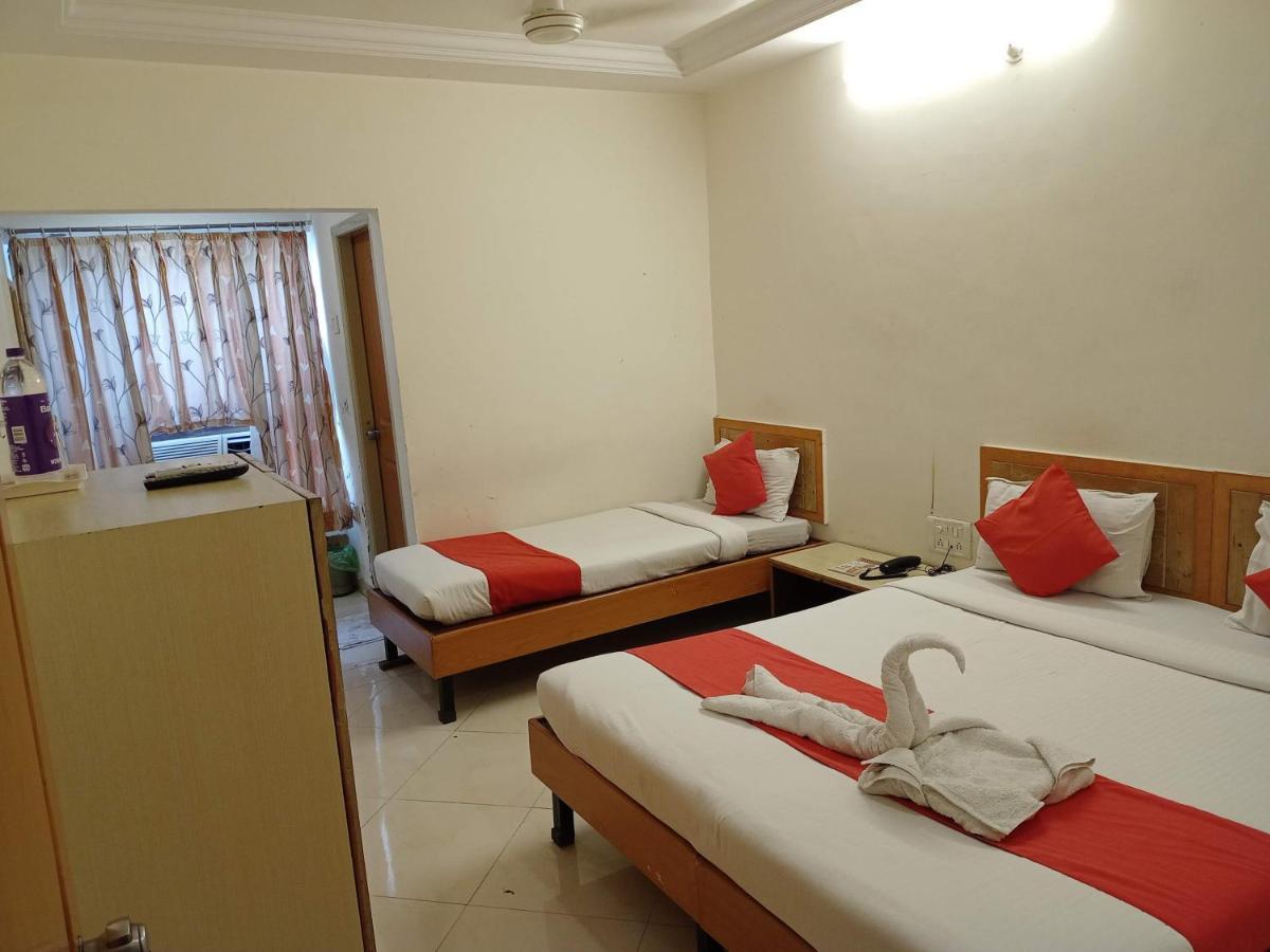 Hotel Wayfare Shirdi Exterior foto