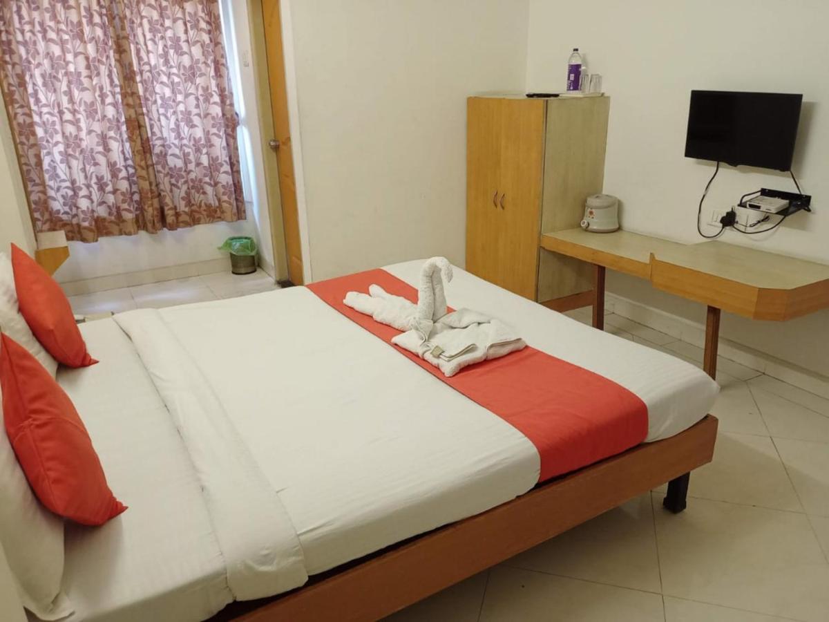 Hotel Wayfare Shirdi Exterior foto