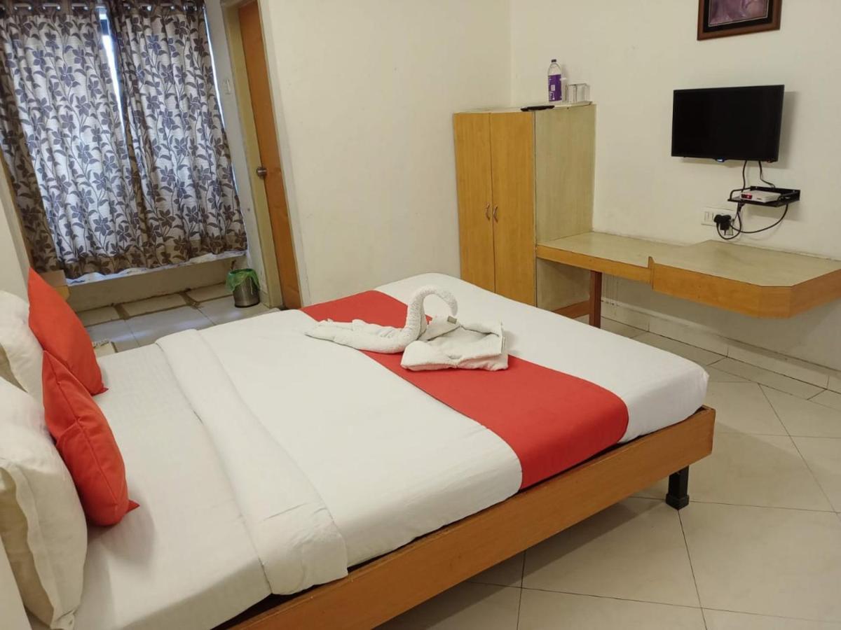 Hotel Wayfare Shirdi Exterior foto